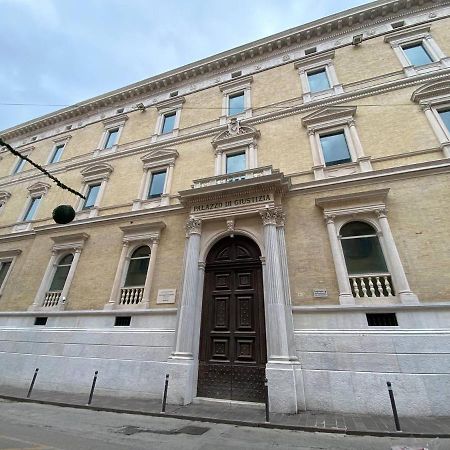 Casa Ohana Ancona Eksteriør billede